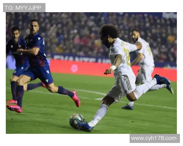 埃弗顿与曼城激战成和赛果引发球迷热议与反思